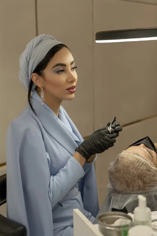 بیوگرافی سمیرا حمزه ای یکی از برترین های حوزه آرایشی