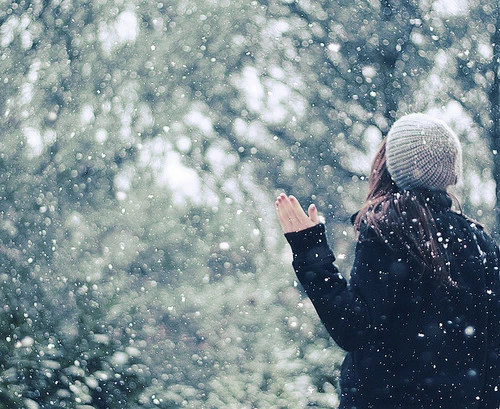 عکس پروفایل برفی دخترانه (عکس پروفایل زمستانی دخترونه)