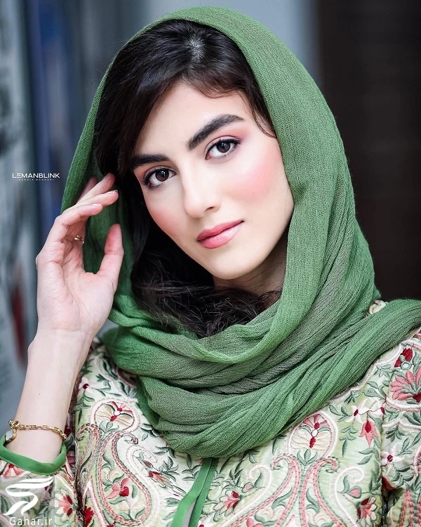تصاویر پردیس پور عابدینی و امیر آقایی در اکران مردمی فیلم بی مادر