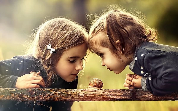 متن تبریک روز جهانی خواهر + جملات احساسی و عاشقانه برای خواهر