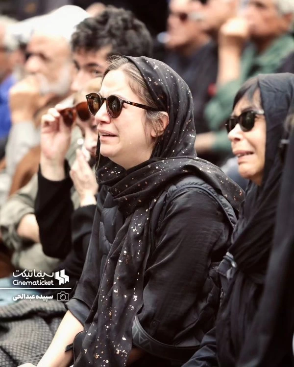 عکسهای بازیگران در مراسم تشییع آتیلا پسیانی