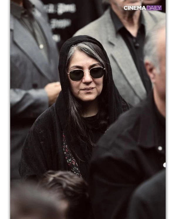 عکسهای بازیگران در مراسم تشییع آتیلا پسیانی