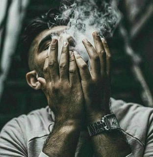 عکس پروفایل پسرانه مغرور (پروفایل پسرانه لاکچری)