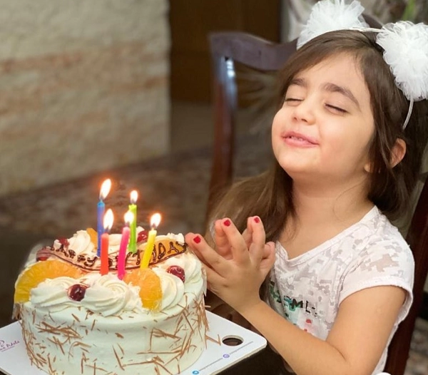 بیوگرافی جواد نکونام و همسرش + عکس فرزندانش