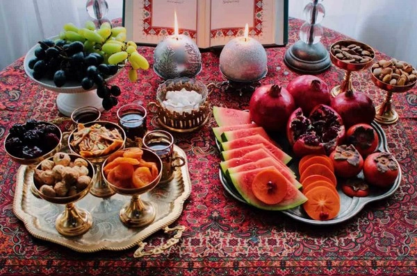 تبریک پیشاپیش شب یلدا به عشقم و همسرم + عکس نوشته