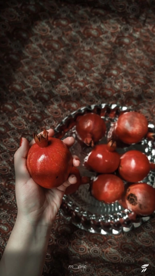 عکس انار برای پروفایل [40 عکس عاشقانه و فانتزی انار برای پروفایل]