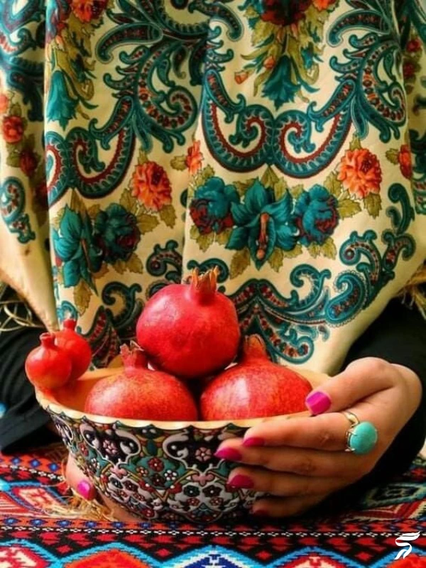 عکس انار برای پروفایل [40 عکس عاشقانه و فانتزی انار برای پروفایل]