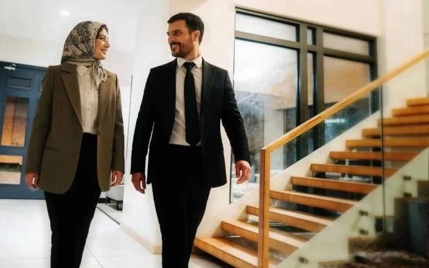 بازیگران سریال بی عاطفه + عکس و خلاصه کامل سریال