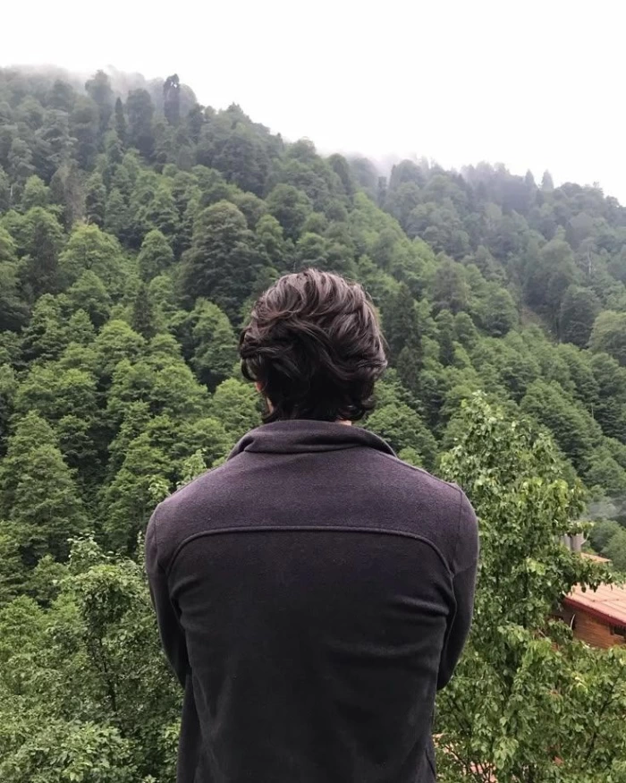 عکس فیک پسرونه واقعی و طبیعی برای پروفایل