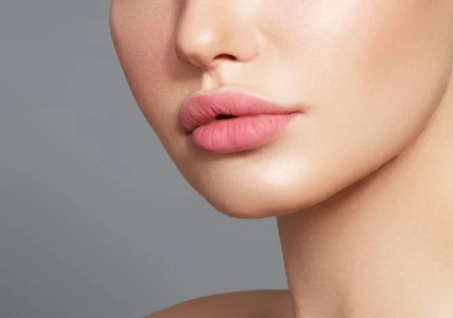 لب روسی چند سی سی ژل لازمه؟