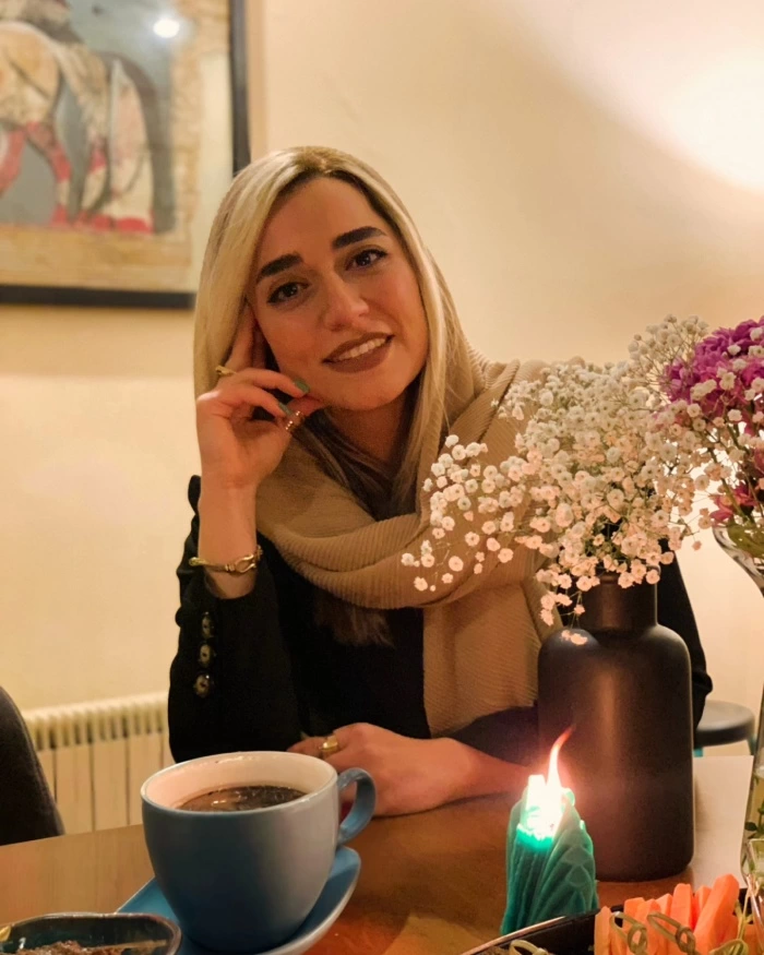 همسر امیر کاظمی [بیوگرافی و عکسهای مهتاب محسنی]
