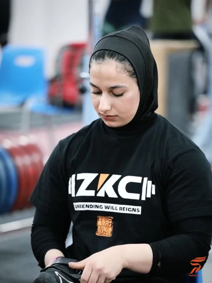 ریحانه کریمی وزنه بردار بیوگرافی【عکس، سن و ازدواج】